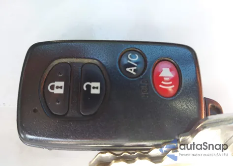 2013 Toyota Prius Three из США, поврежденный, VIN JTDKN3DUXD1691143